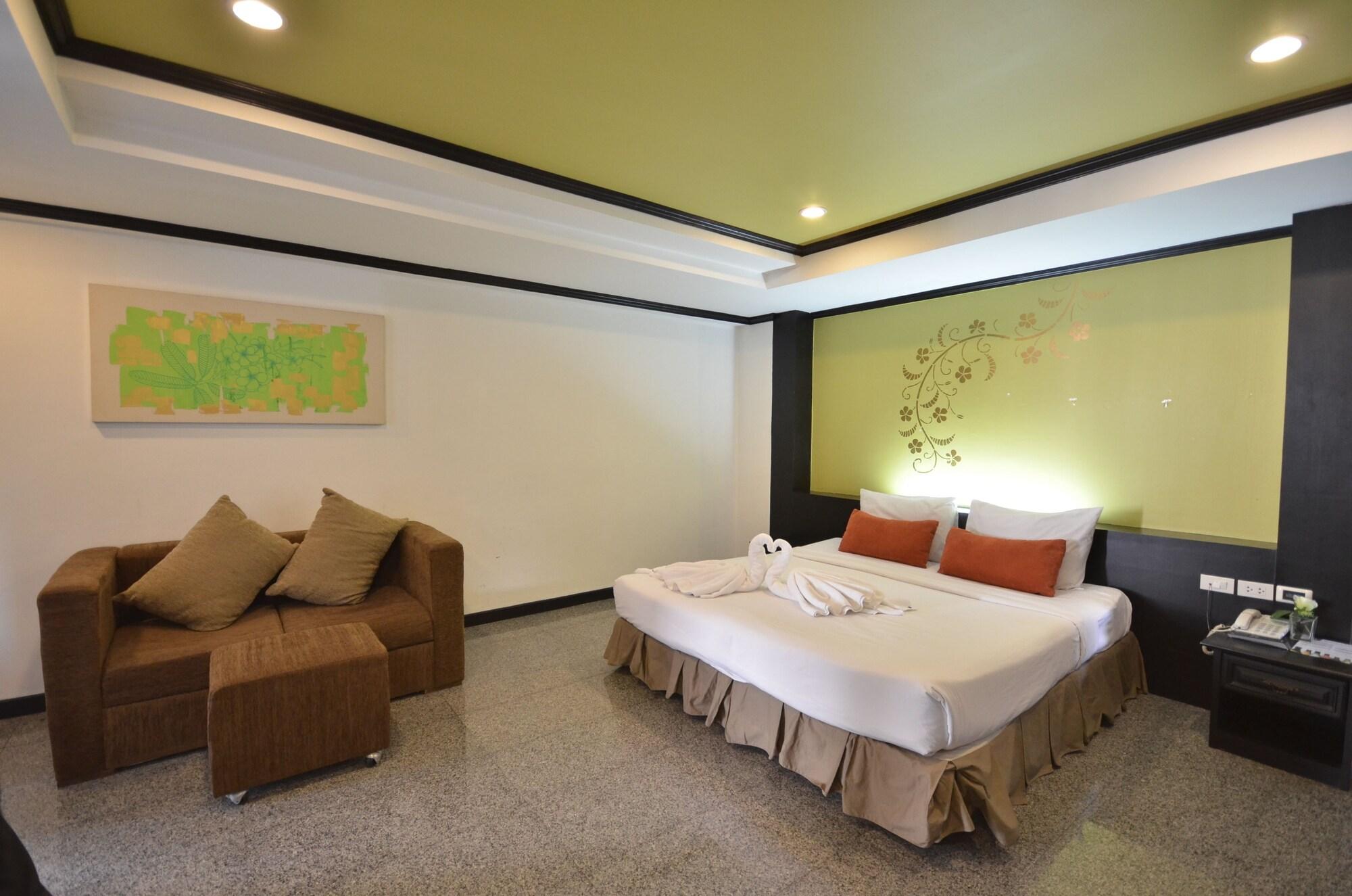 The Heritage Sathorn Suite Hotel Bangkok Exterior photo